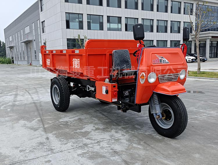 工廠(chǎng)電動(dòng)自卸三輪車(chē)